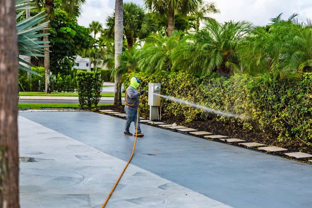 commercial outdoor pest control company
