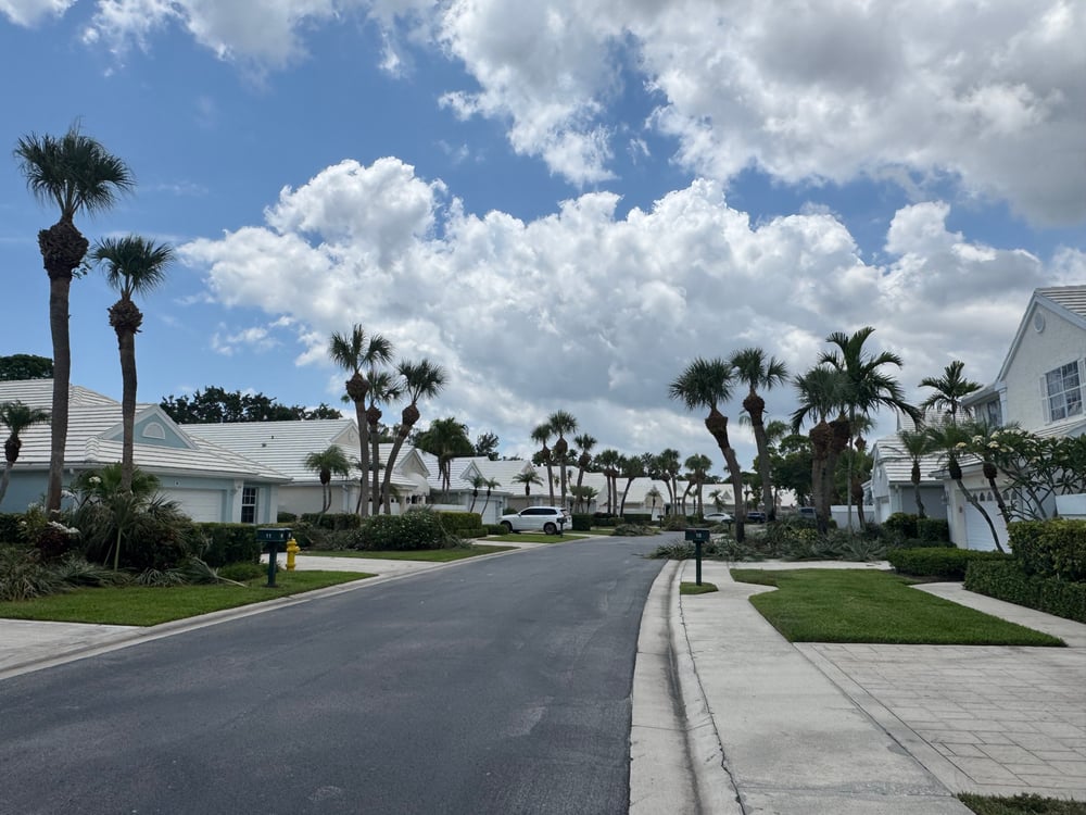 HOA landscape Maintenance