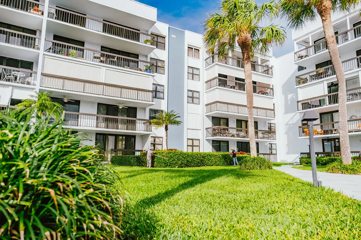 commercial-landscaping-07